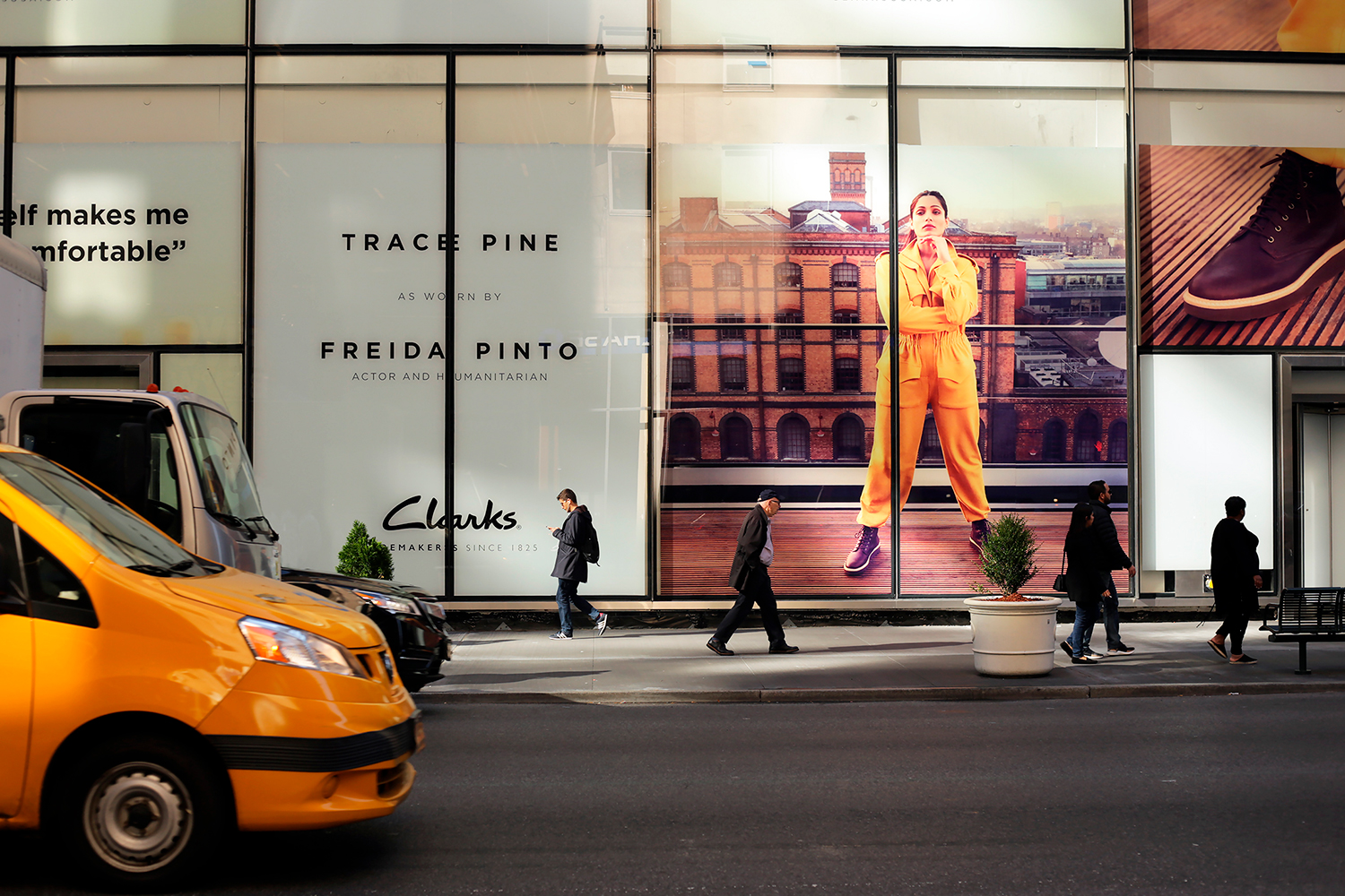 NY street runway/Pasarela neoyorquina