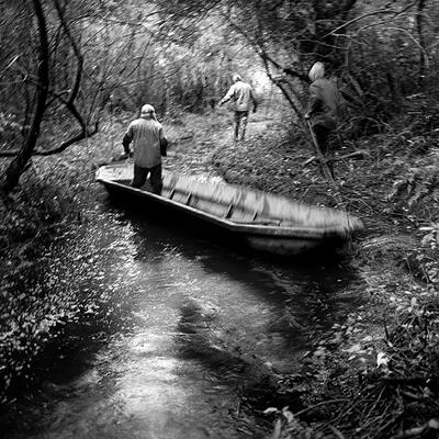 Martín Estol De la serie, “Montaraz”, 2016. Toma directa sobre negativo blanco y negro 6 x 4,5. Impresión Giclée.