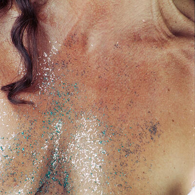 ALEJANDRO KUROPATWA  Sin titulo, de la serie Mujer, 2001 Fotografia color Vintage print 84 x 60 cm