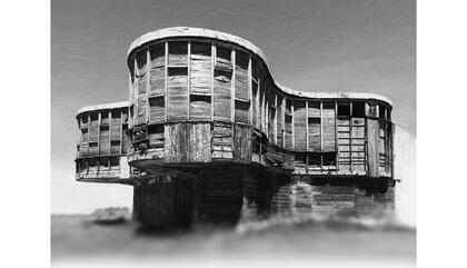 Jorge Miño Sin título, de la serie Nebulosa, 2017 150 x 180 cm. Toma e impresión digital sobre papel de algodón. Edición 1/5.