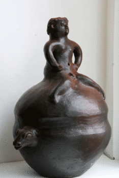 Esfera con dos figuras