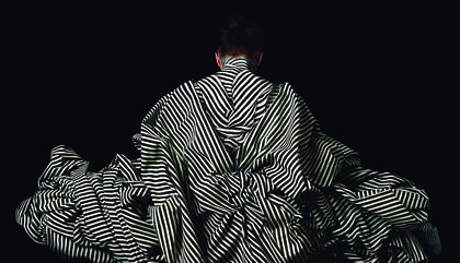 Cecilia Paredes. La dorsal, 2014. Photoperformance. Inkjet print. 23,6 x 23,6 inches.