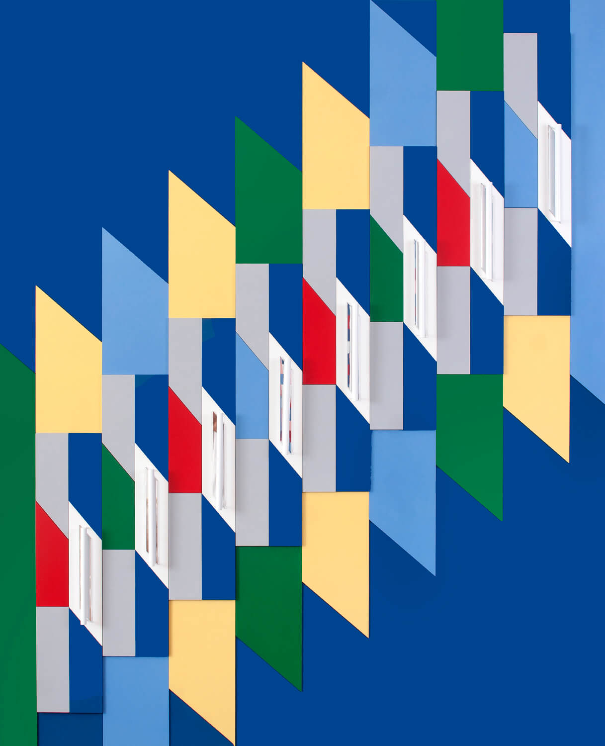 Fragmentation of light and color