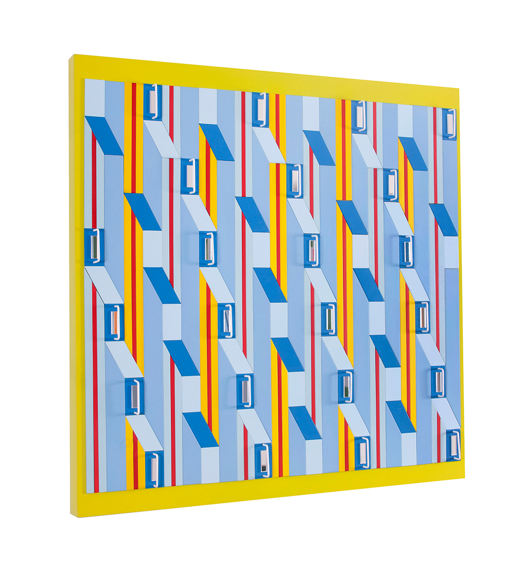 Fragmentation of light and color