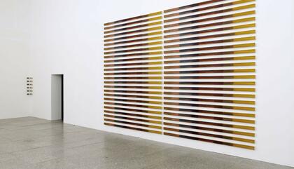 GC Art Projects Stand