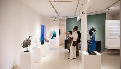 Repeticiones Esculturas de Roque Ardissone. 